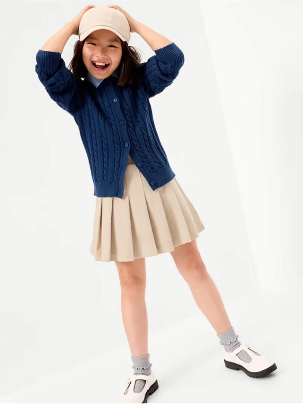 Girls Old Navy Pleated Khaki School Skort - Tan